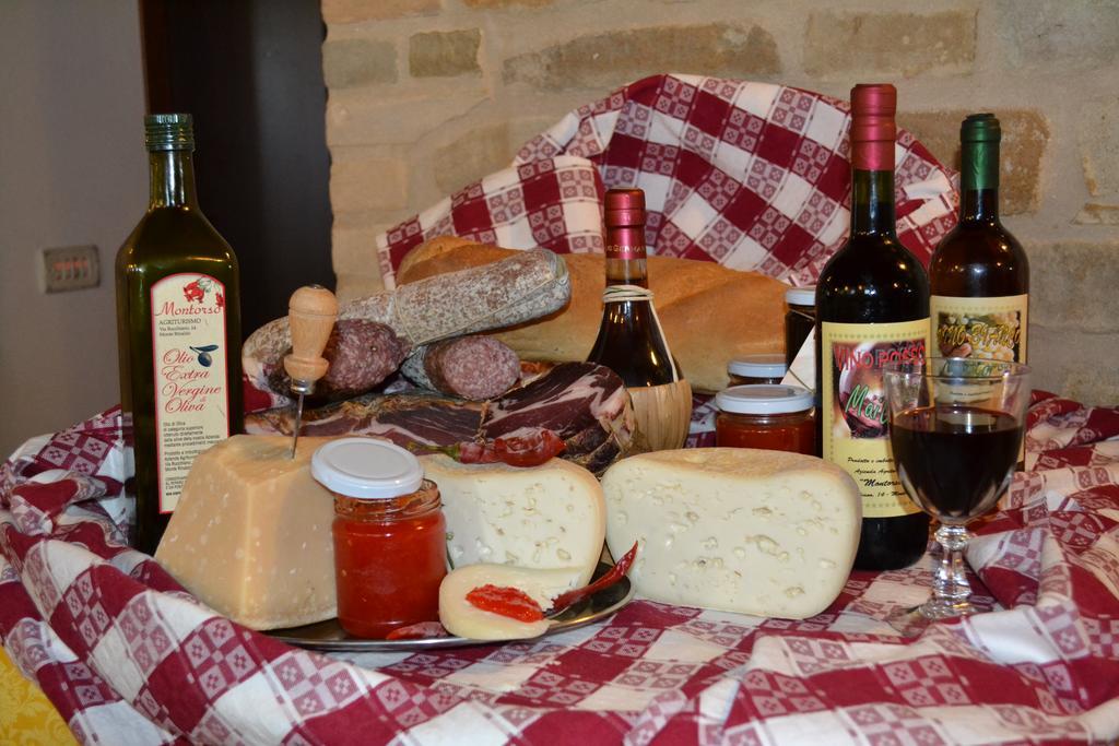 Agriturismo Montorso Monte Rinaldo エクステリア 写真