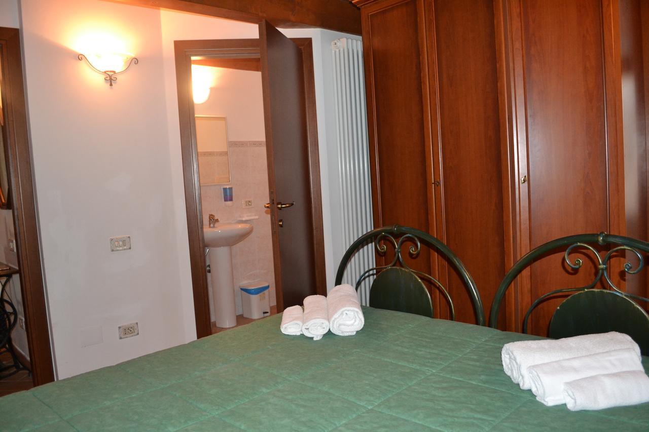 Agriturismo Montorso Monte Rinaldo エクステリア 写真